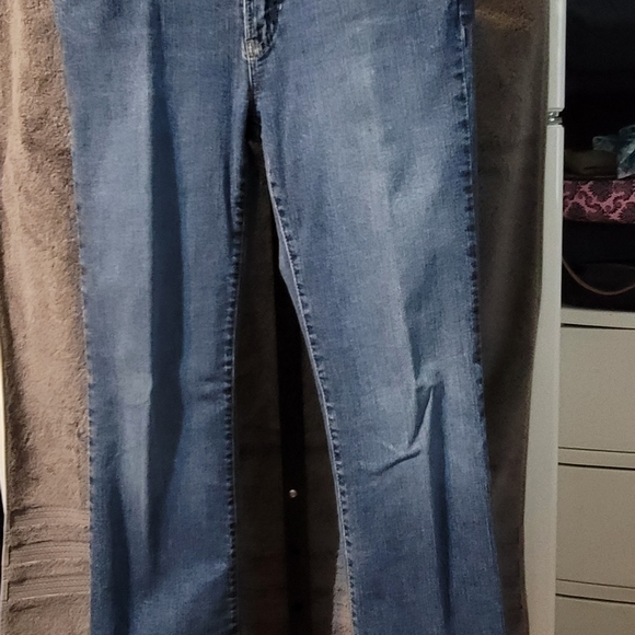 Tommy Hilfiger Jeans Ladies Size7 Short Junior Midrise EMBROIDERED Jeans Pockets - Picture 3 of 16